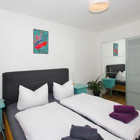 F-1093 Elise Ferienwohnung Nr 01 شقة غورين